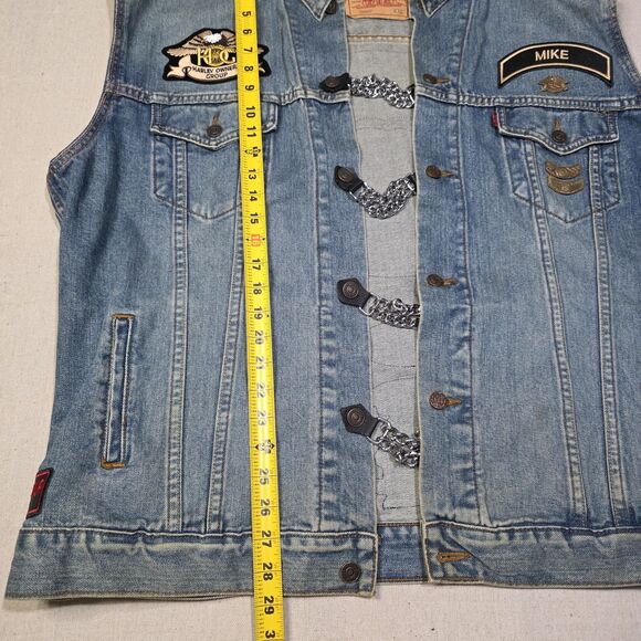 Vintage Levis 70507 Trucker Cutoff Vest Jacket Mens 2XL Biker Patches And Pins - Picture 12 of 12